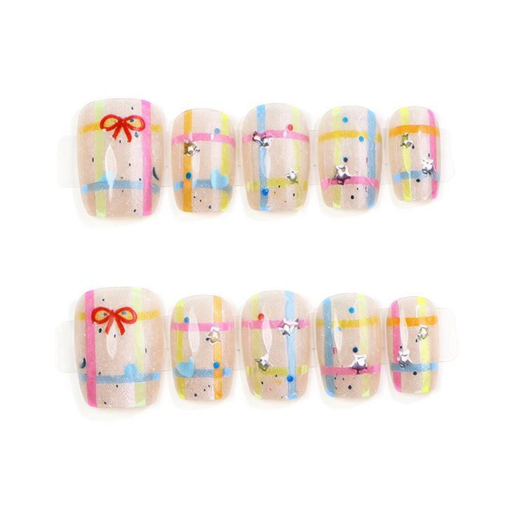 Artistic Holiday-Themed Press-On Nail Set Kalsten
