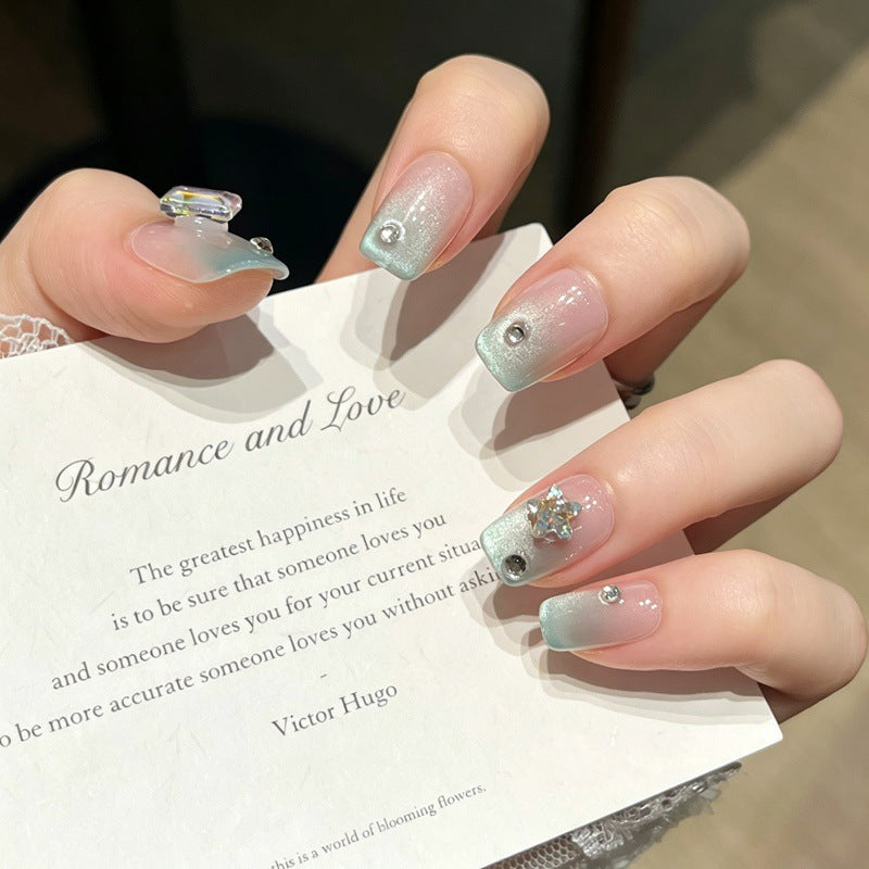 Glittery Press-On Nail Art Set Kalsten