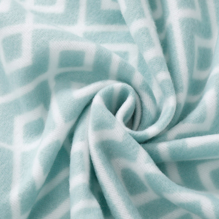 Women's patterned and cozy bedspread Kalsten