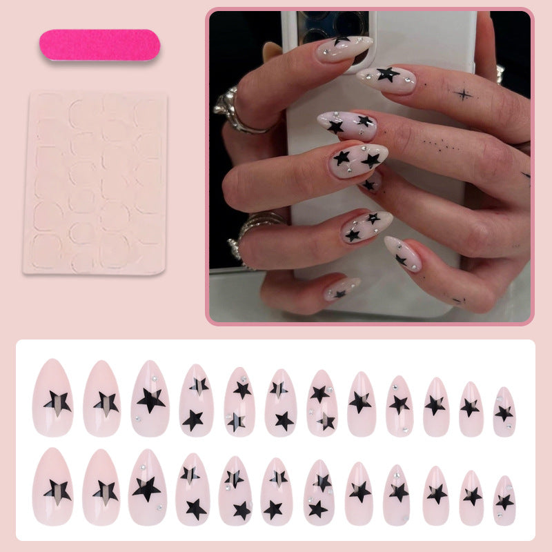 Nail art set with playful star designs Kalsten