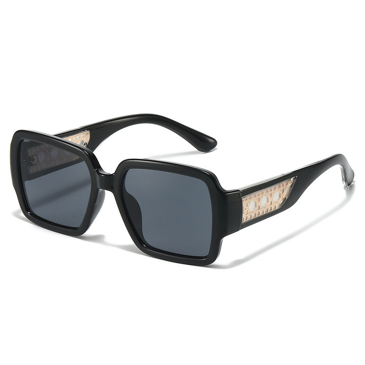 Wide-Brim Retro-Inspired Sunglasses Kalsten
