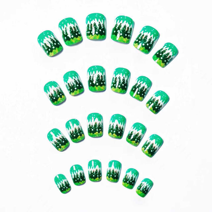 Artificial nails with winter-themed Christmas tree design Kalsten