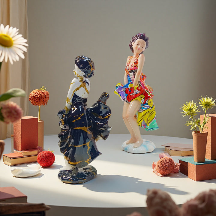 Artistic figure with beach design Kalsten