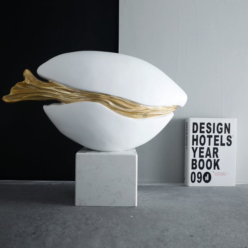 Artistic Shell-Inspired Sculpture