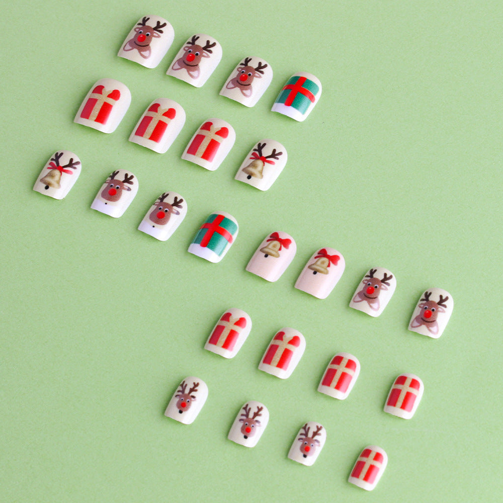 Whimsical Holiday-Themed Press-On Nails Kalsten