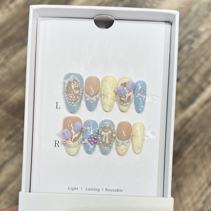 Floral Art Press-On Nail Tips Kalsten