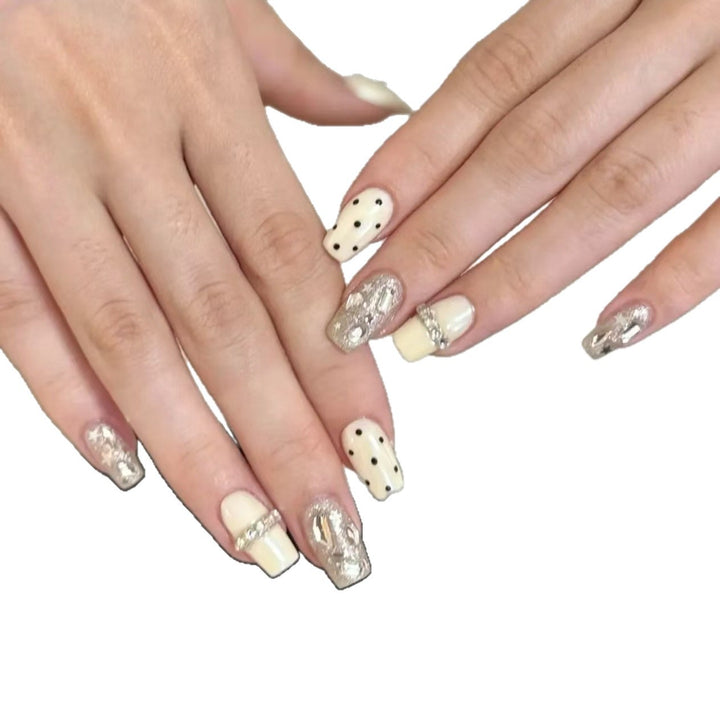 Glamorous Nail Art