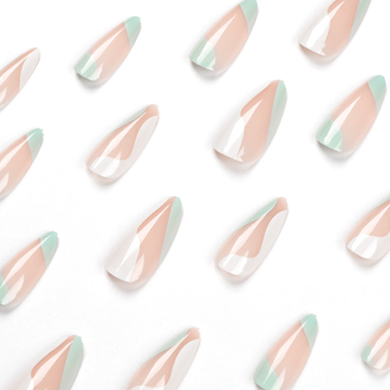Artificial nail extensions with stylish design Kalsten