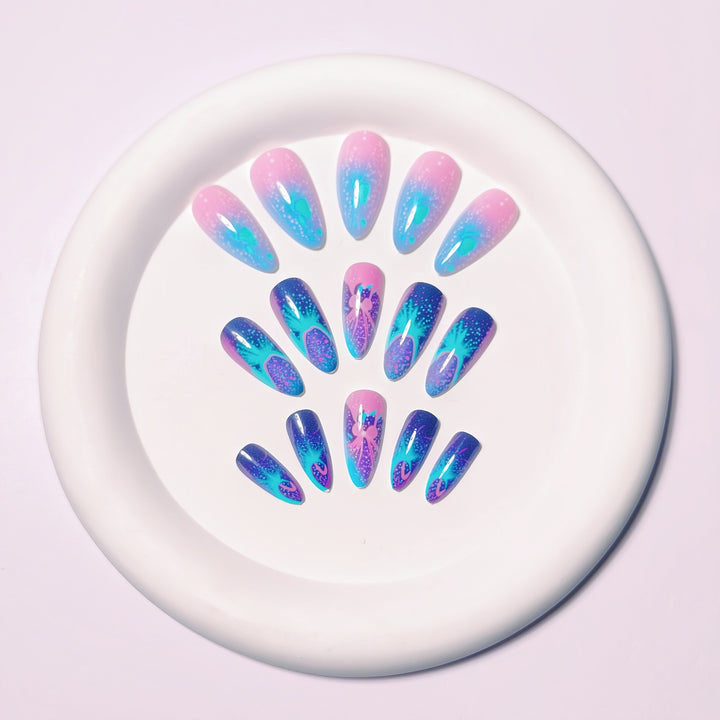 Artificial nails with glittering underwater motif Kalsten