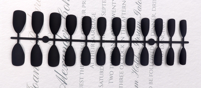 Stiletto Press-On Nail Set Kalsten