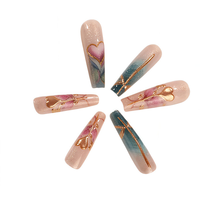 Artificial nails with romantic heart and flower designs Kalsten
