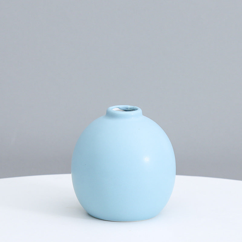 Ceramic Decorative Art Vase Kalsten