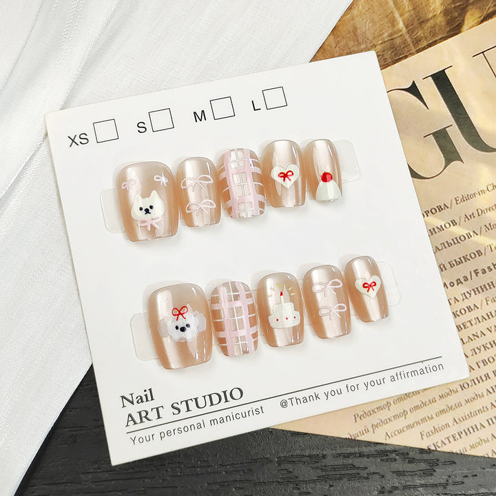 Glamorous Artificial Nails with Shimmering Design Kalsten