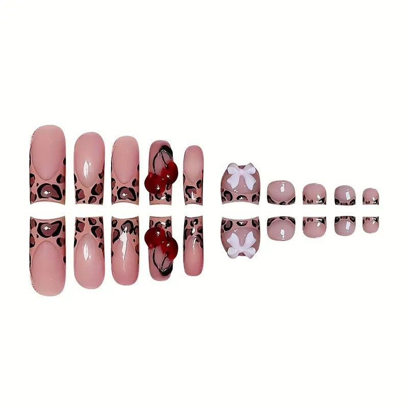 Artistic Press-On Nail Art Set Kalsten