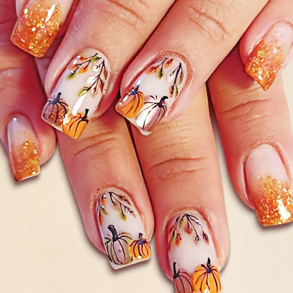 Autumn-Themed Decorative Nail Art Kalsten