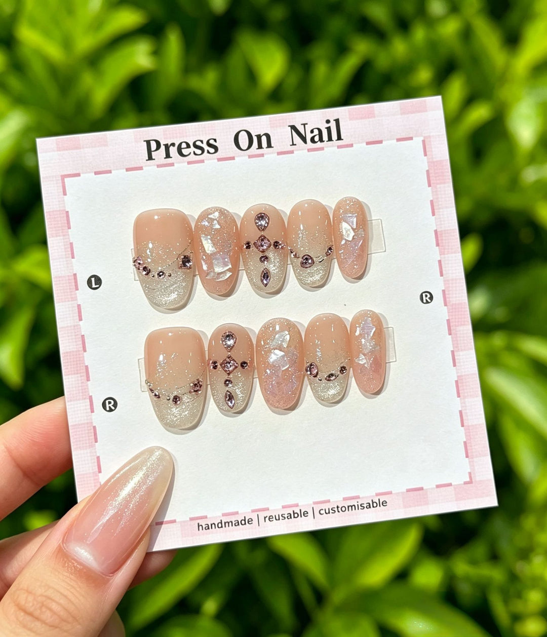Artistic Press-On Nail Art Set with Star and Floral Accents