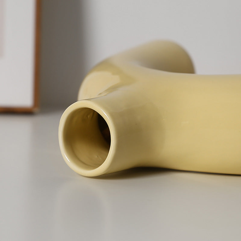 Stylish and creative ceramic vase Kalsten