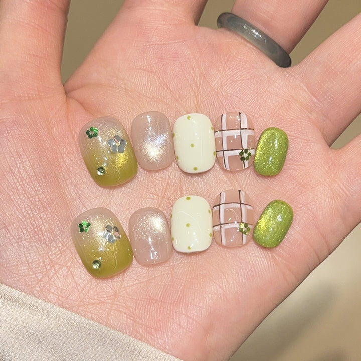 Creative Art Nail Tips with Floral Accents Kalsten