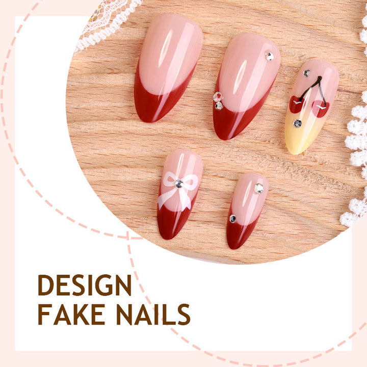 Artful nail set with glitter and heart design Kalsten