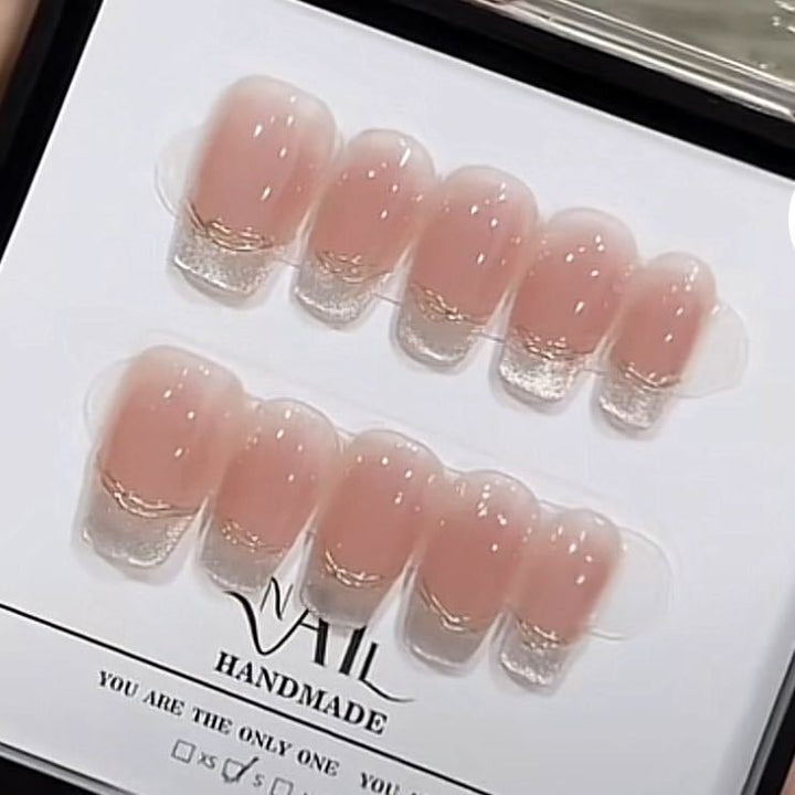 Elegant Acrylic Press-On Nails with Gold Accent Kalsten