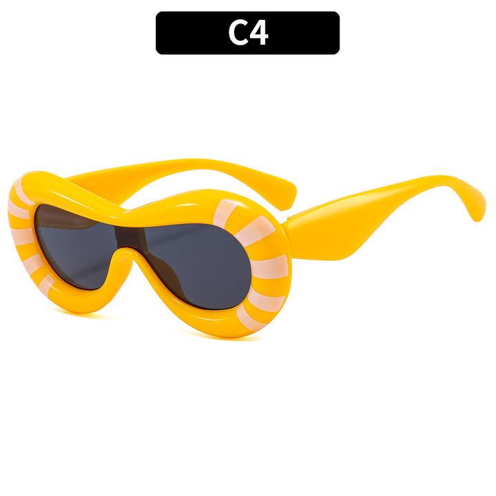 Stylish Curved Frame Sunglasses