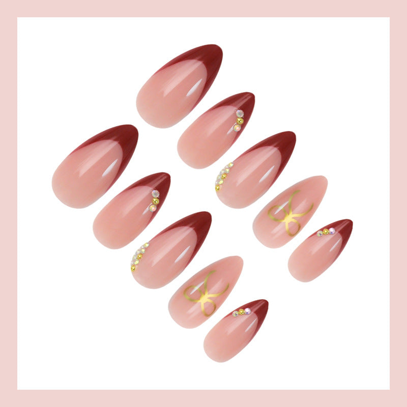 Artificial nail set with elegant decorations and shiny accents Kalsten