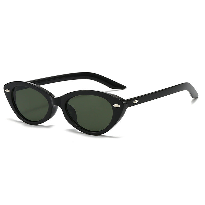 Vintage-Inspired Cat-Eye Sunglasses Kalsten