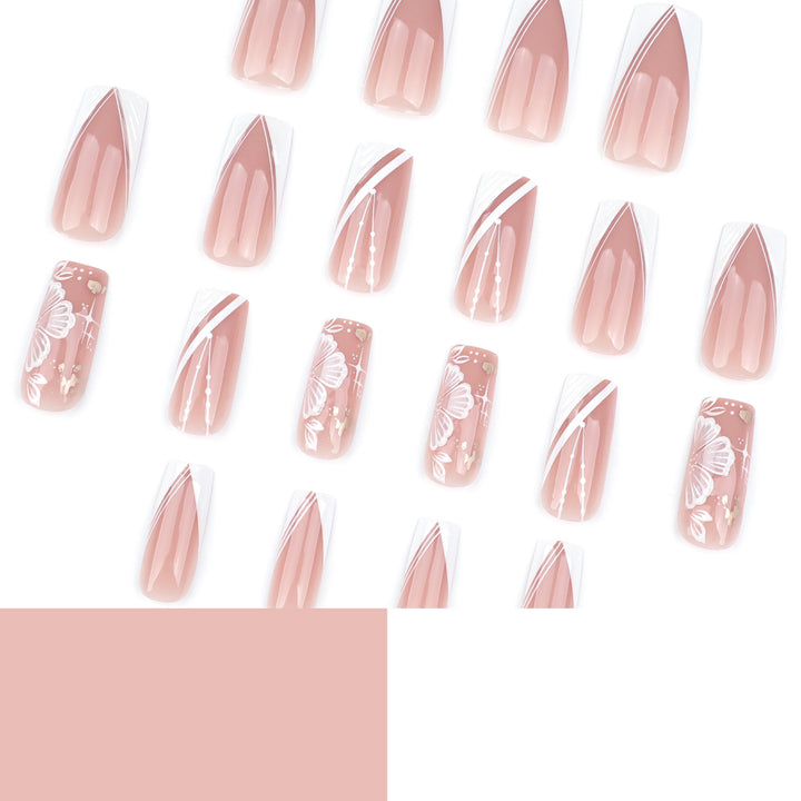 Artful Nail Art with Elegant Floral Design Kalsten