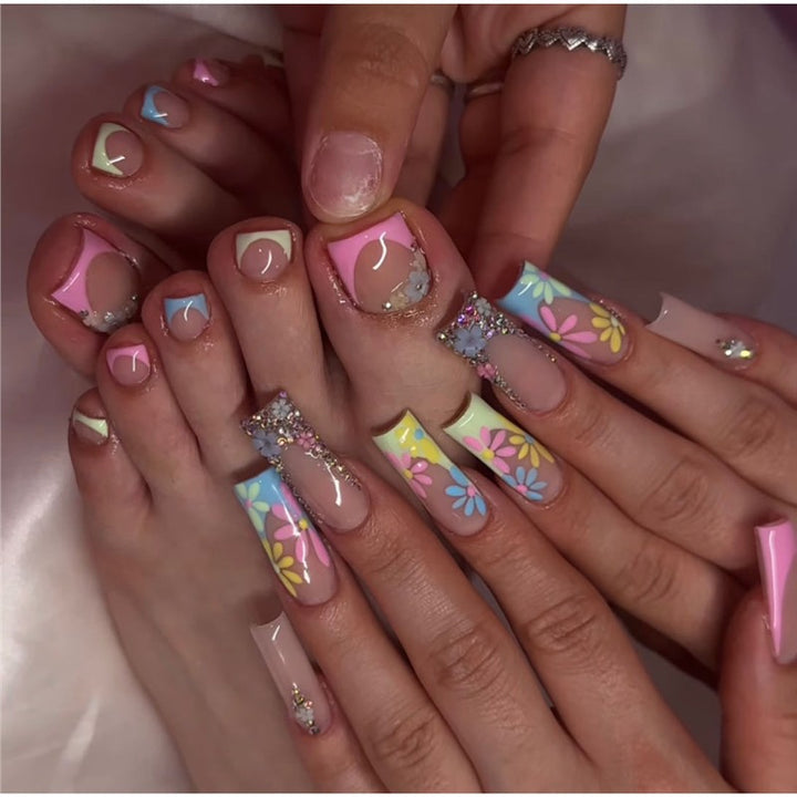Artistic Floral Press-On Nail Art Kalsten