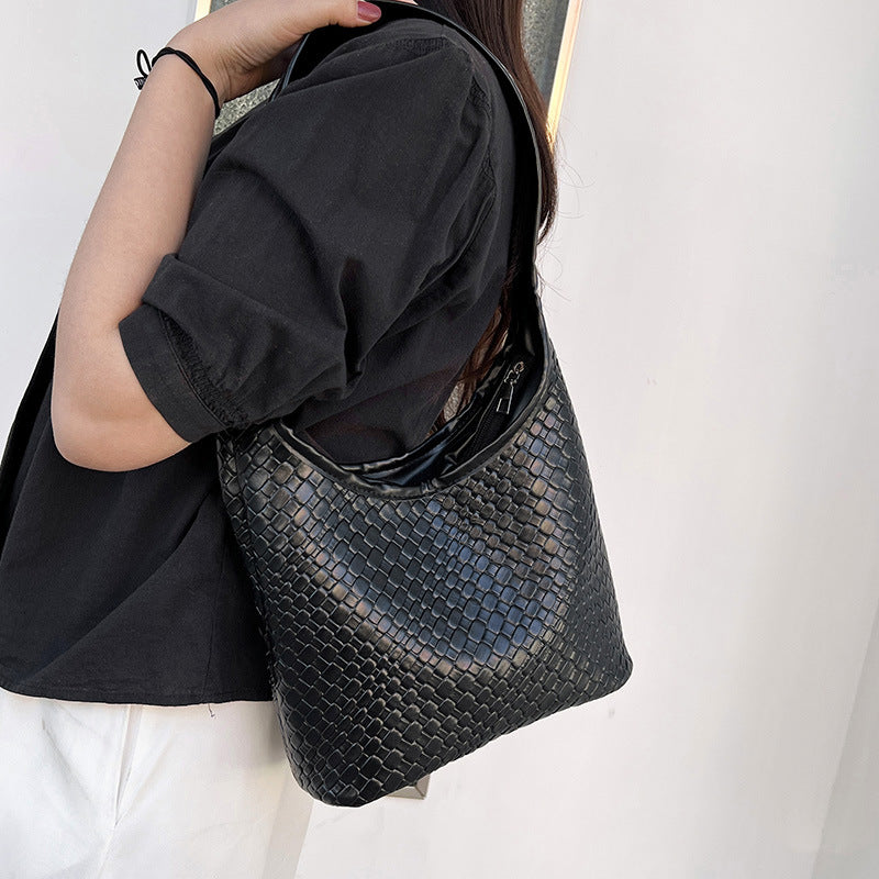 Textured Woven Hobo Bag Kalsten