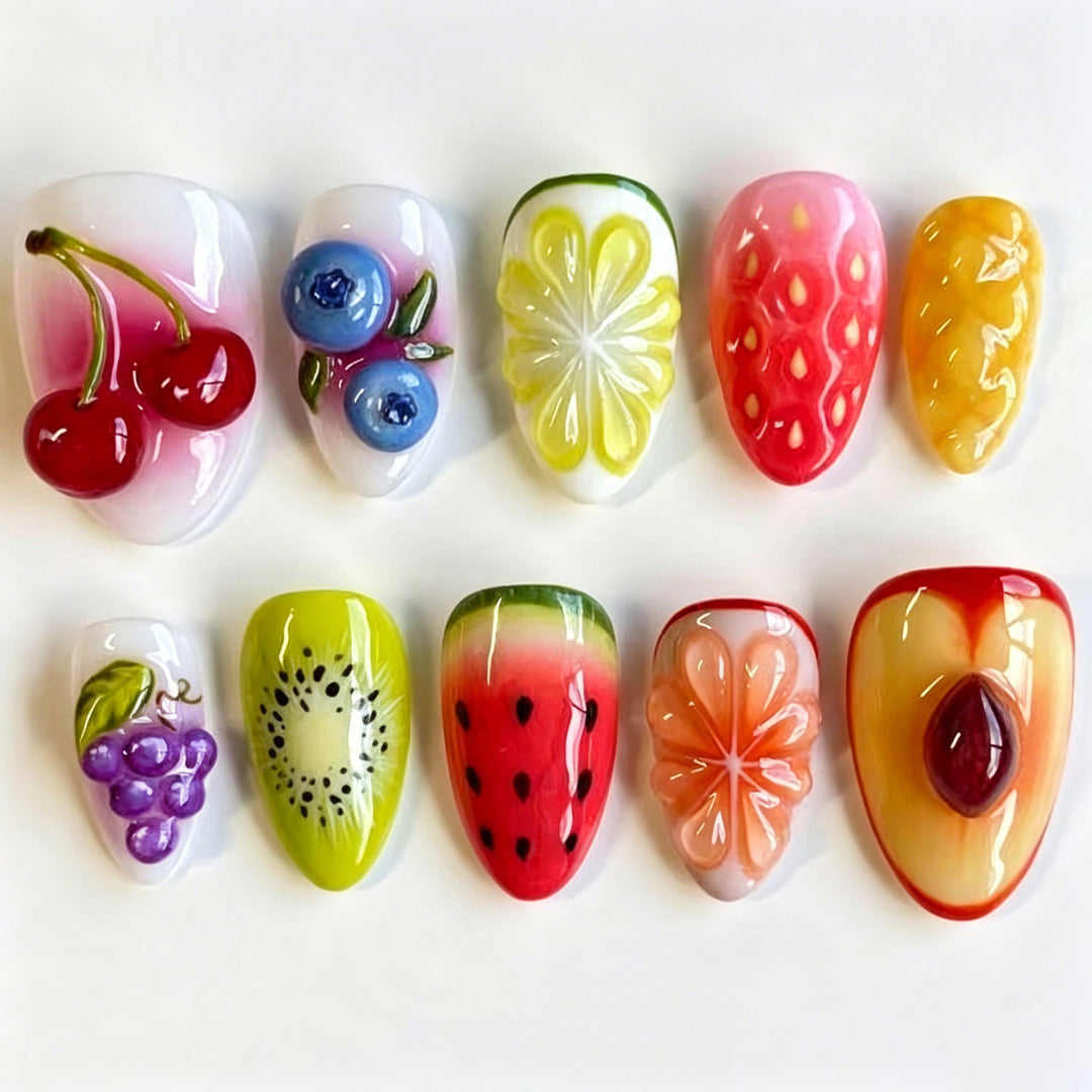 Artistic Fruit-Inspired Press-On Nail Art Set