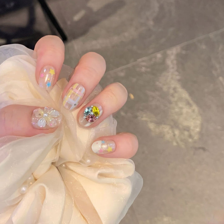 Decorative Press-On Nail Art Set with Gem Accents Kalsten