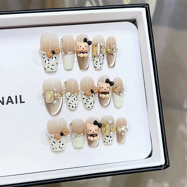 Cute Character-Themed Press-On Nails Kalsten