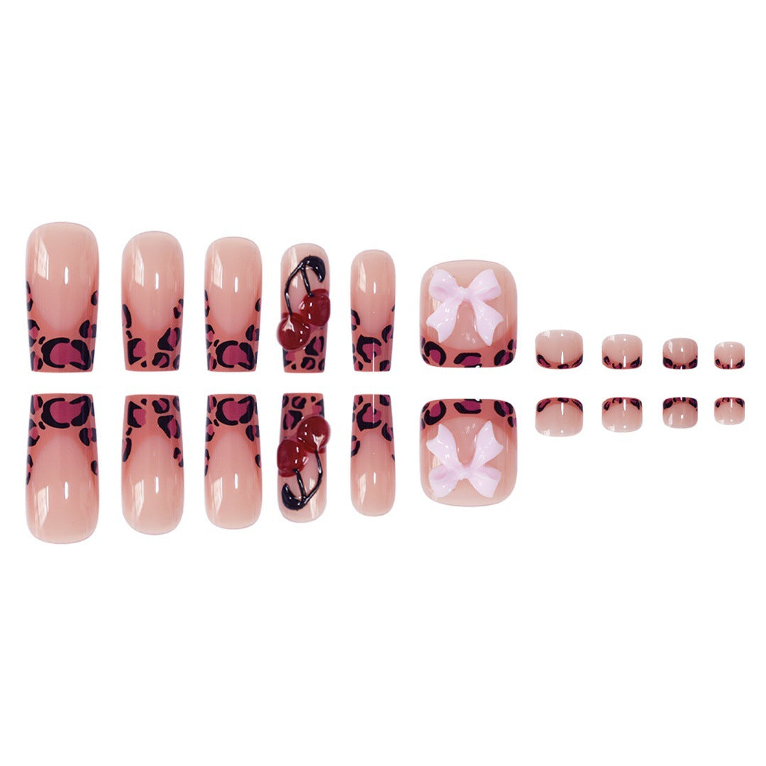 Artistic Nail Art Kalsten