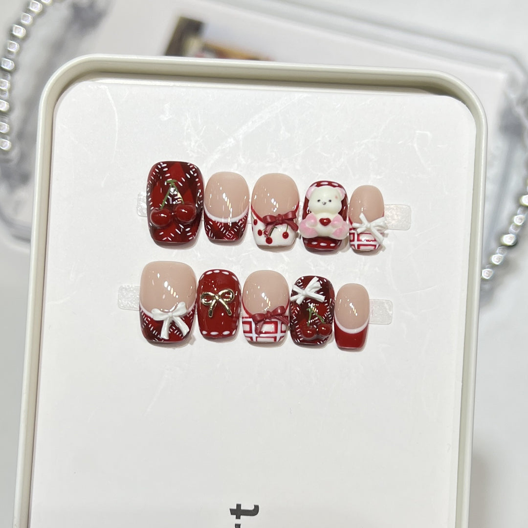 Whimsical Dessert-Themed Press-On Nail Art Set Kalsten