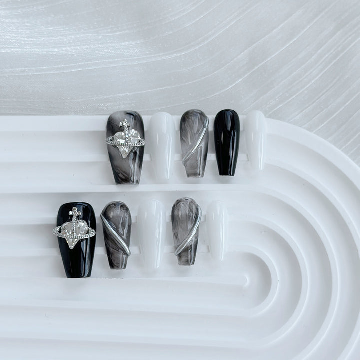 Artistic Press-On Nail Design Set with Glittering Elements