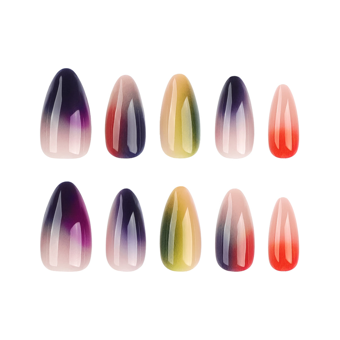 Artificial nail art with elegant gradient Kalsten