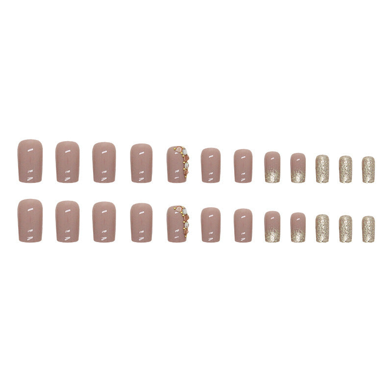 Glamorous Glitter and Crystal Nail Art Tips Kalsten