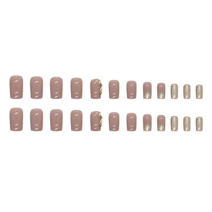 Glamorous Glitter and Crystal Nail Art Tips Kalsten
