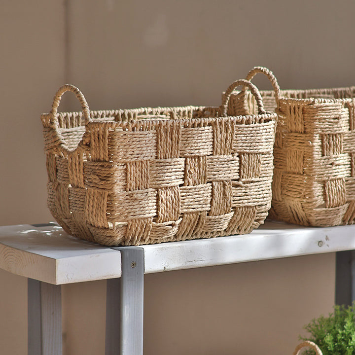 Handmade storage basket with practical handle Kalsten