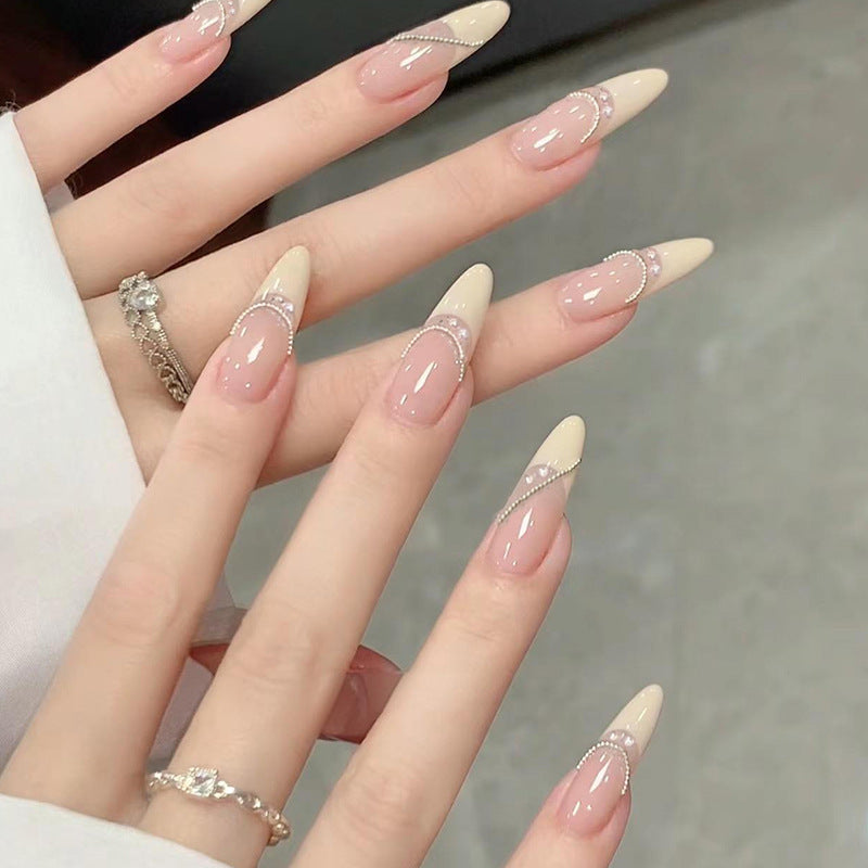 Glamorous Nail Designs Kalsten