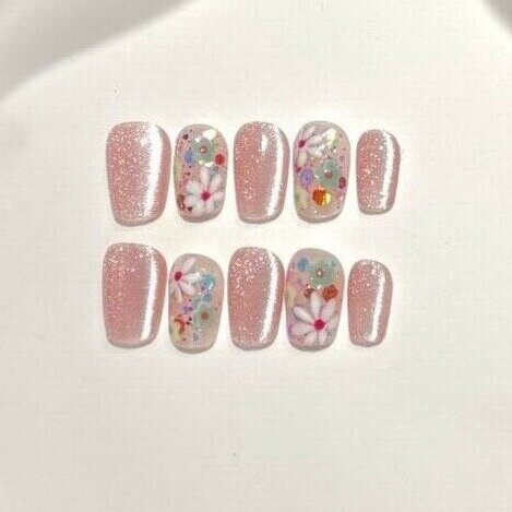 Floral and Glitter Decorative Press-On Nail Set