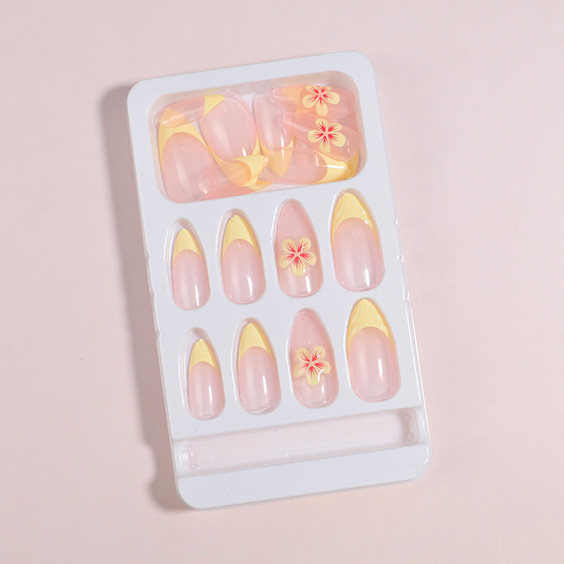 Floral Accent Press-On Nail Set Kalsten