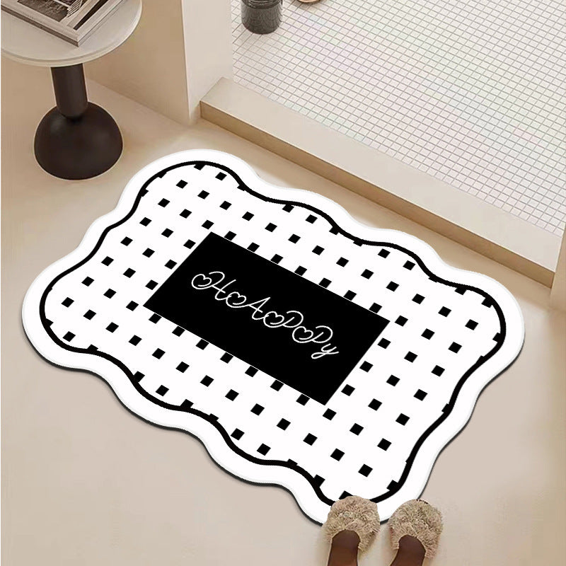 Heart-Shaped Decorative Mat