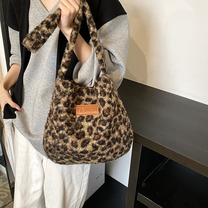 Soft Leopard Print Shoulder Bag