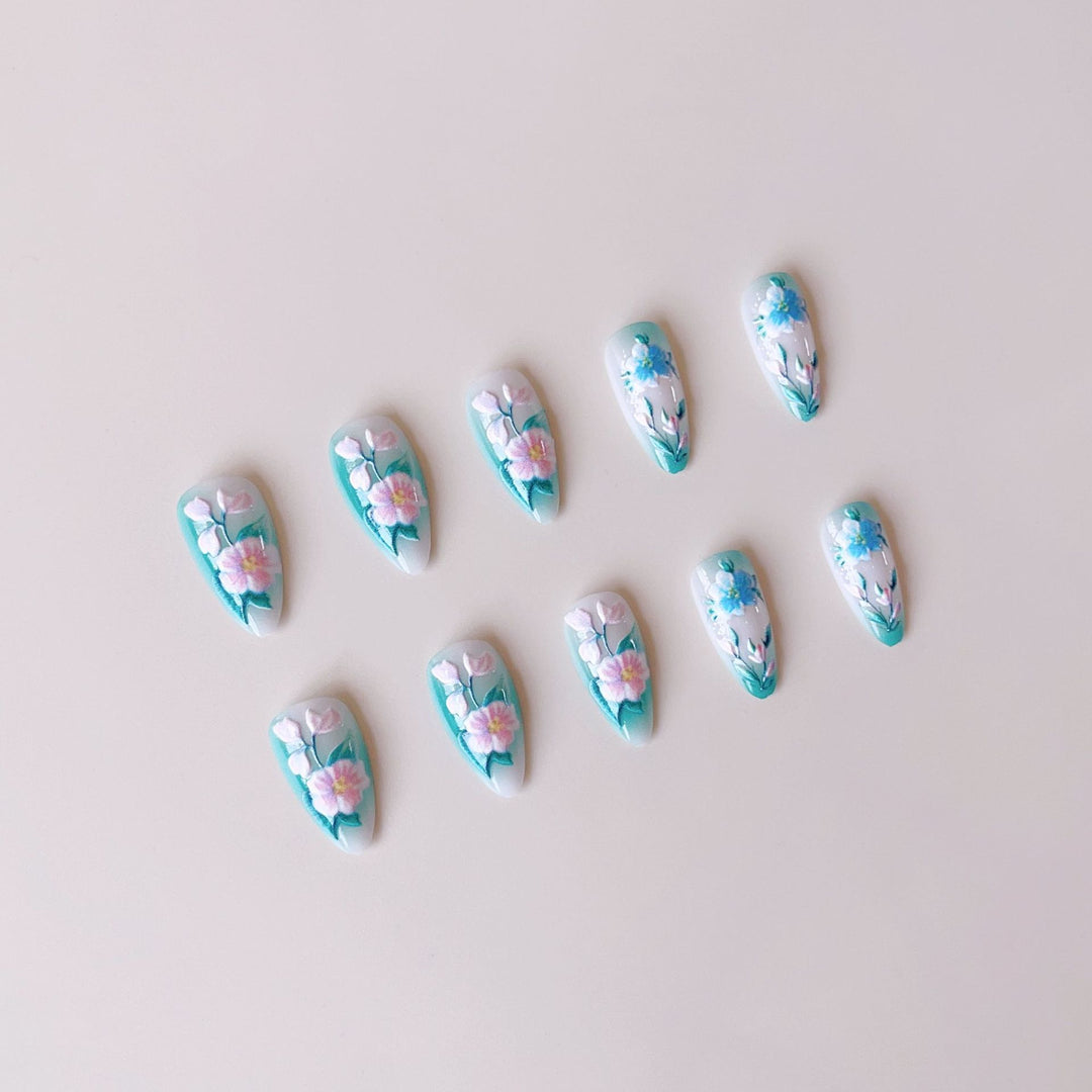 Elegant Nail Art Kalsten