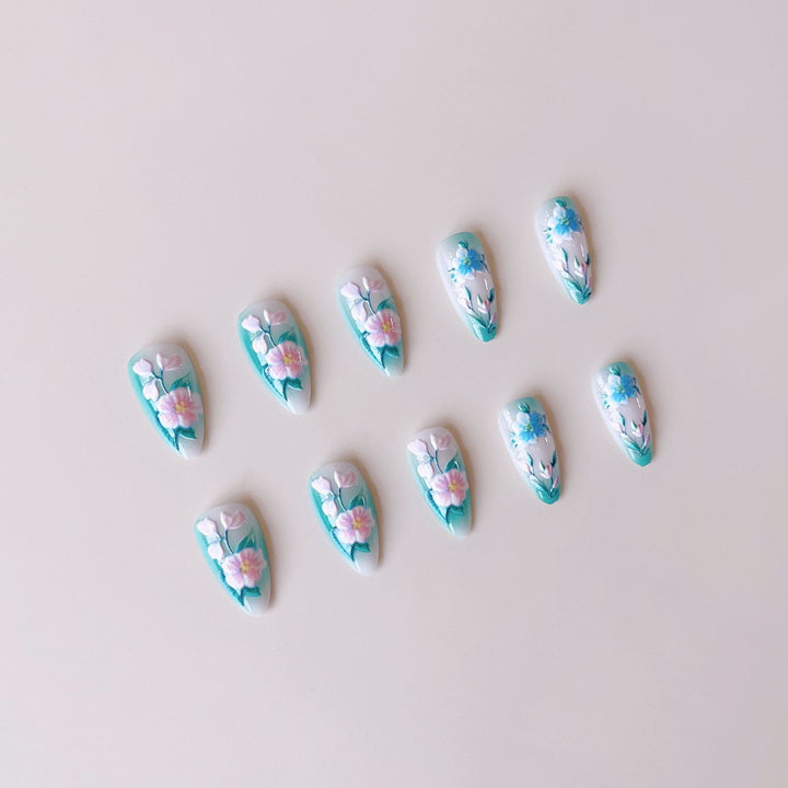 Elegant Nail Art Kalsten