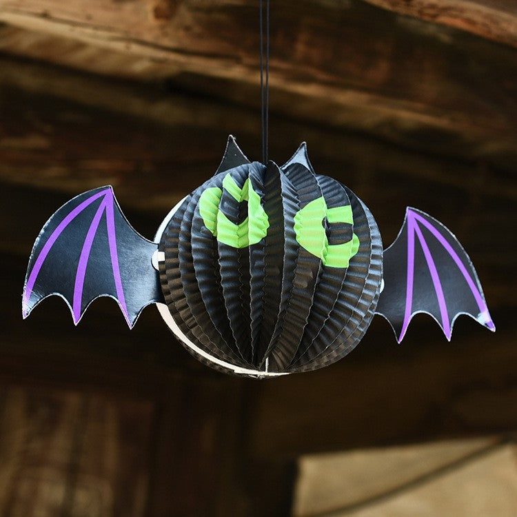 Halloween-Themed Decorative Bat Lantern Kalsten