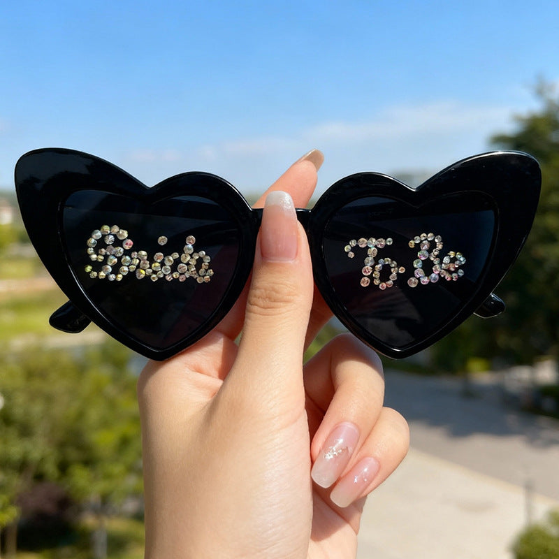 Heart-Shaped Bridal Party Sunglasses Kalsten