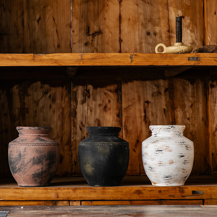 Handmade Clay Vase Kalsten